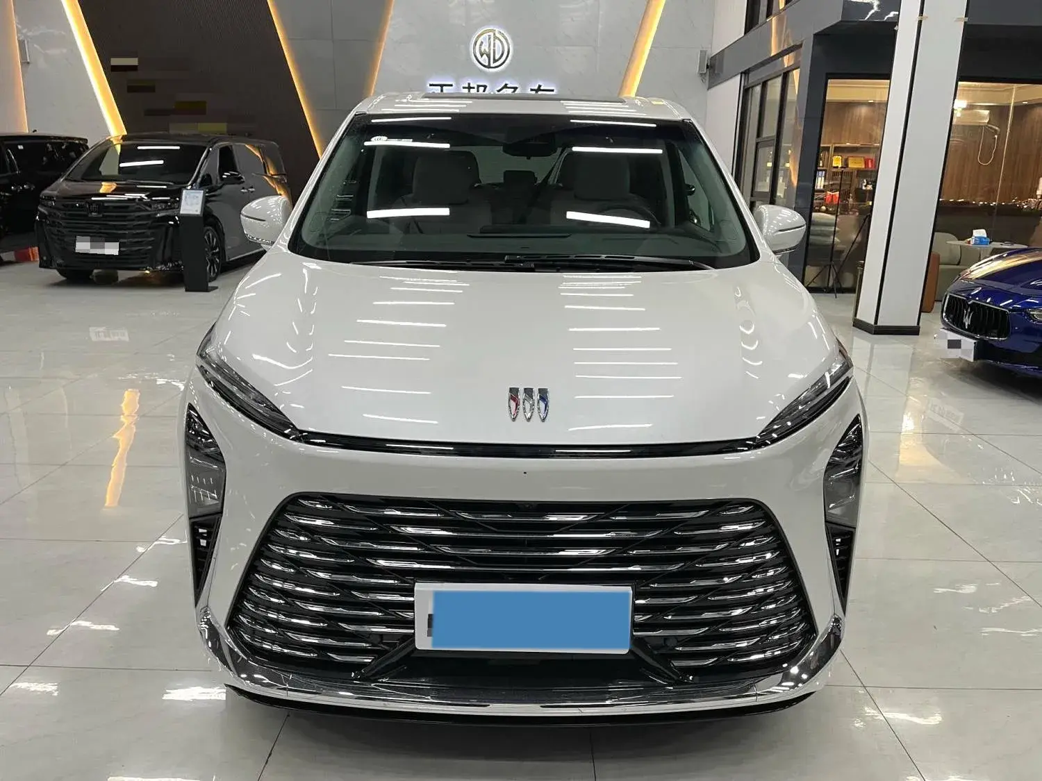 2025 BUICK GL8 thumbnail 2