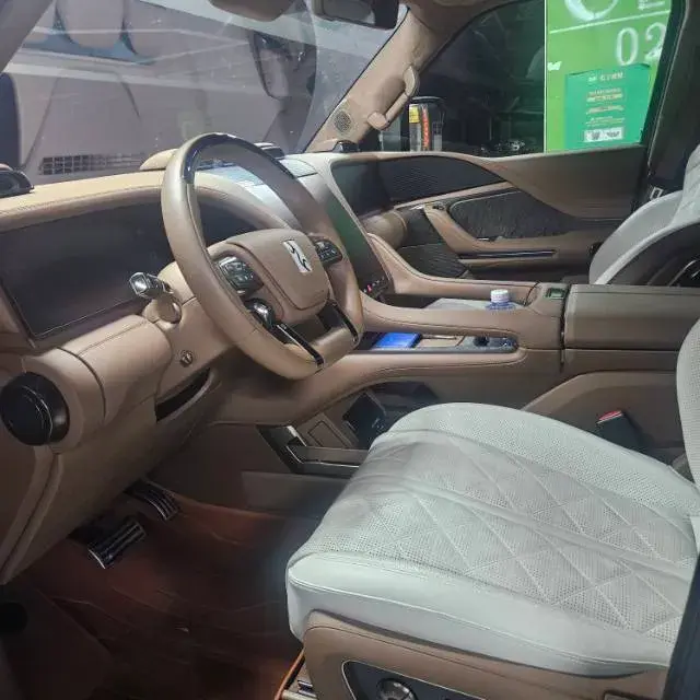 2023 YANGWANG U8 thumbnail 2