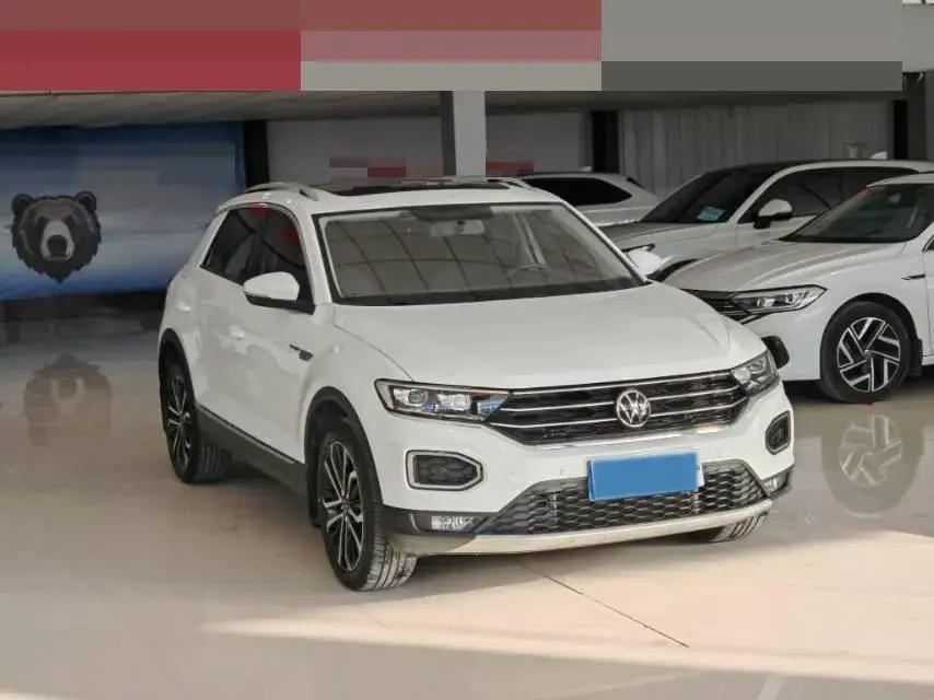 2022 VOLKSWAGEN T-ROC thumbnail 3