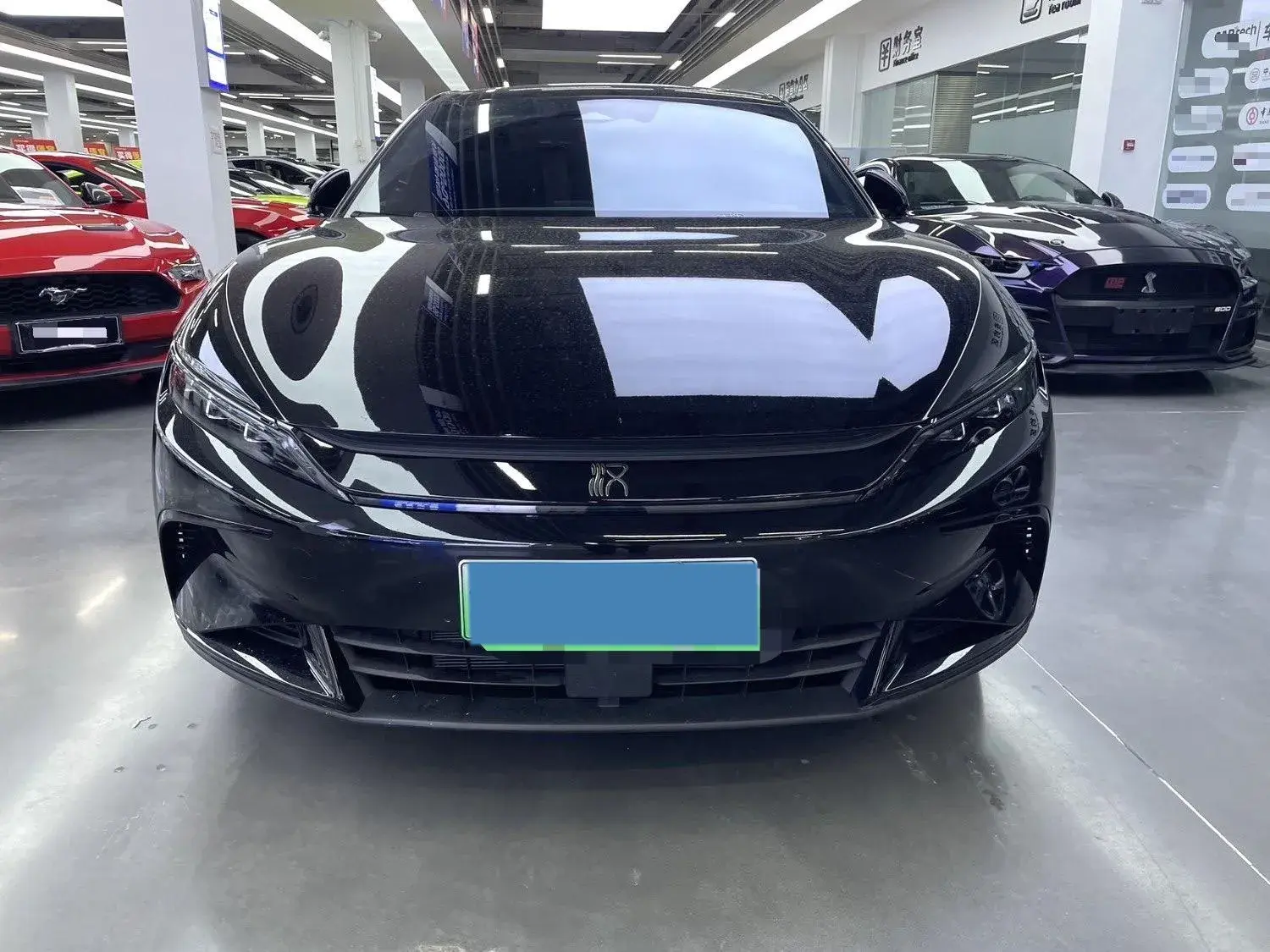 2025 BYD HAN thumbnail 2