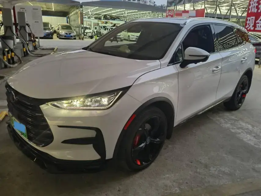 2021 BYD TANG view 1