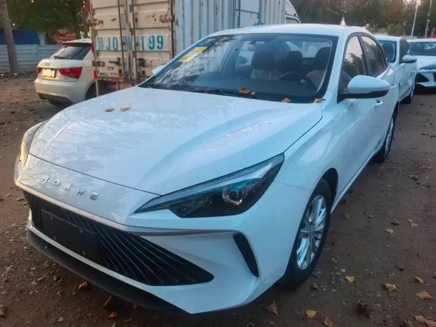 2023 Roewe i5 1.5L 129HP L4 5MT