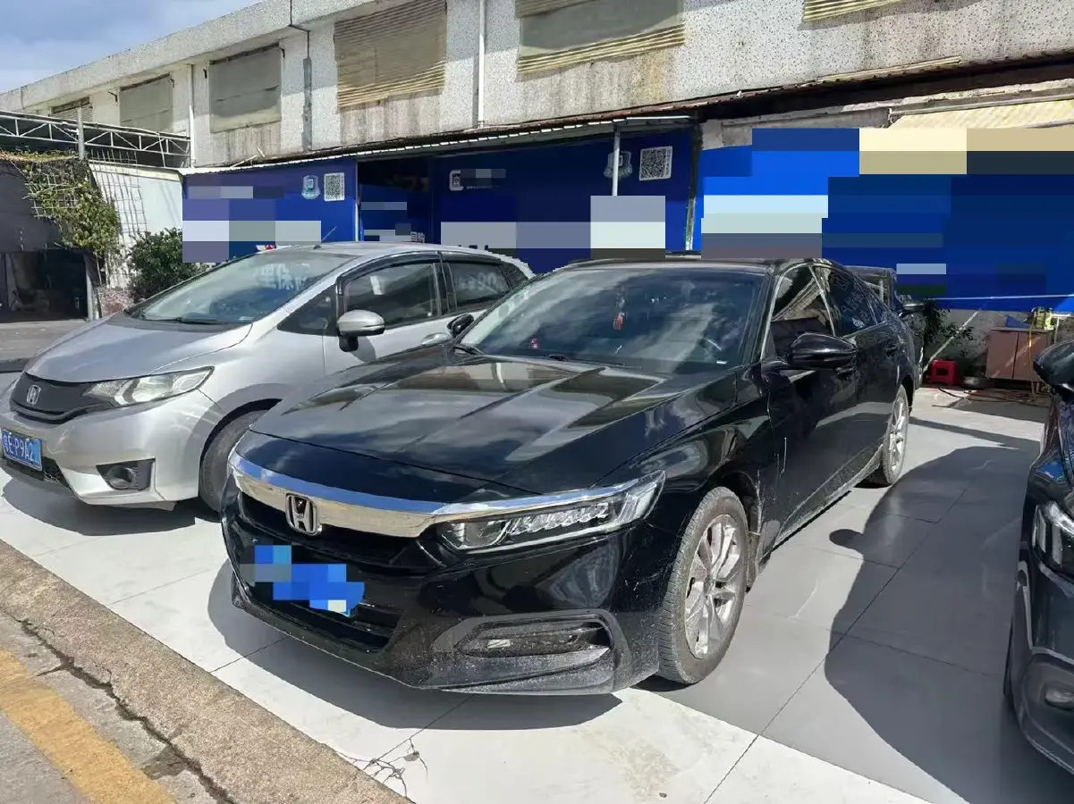 2018 Honda Accord 1.5T 194HP L4 CVT