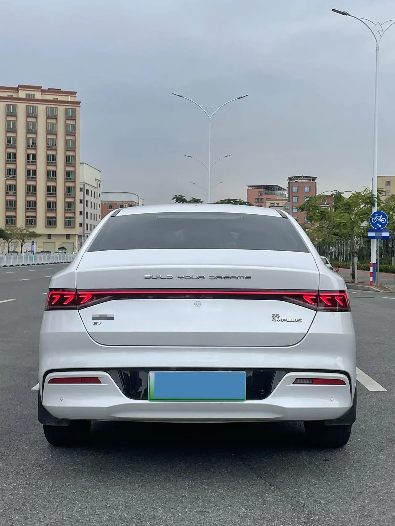 2021 BYD QIN thumbnail 4