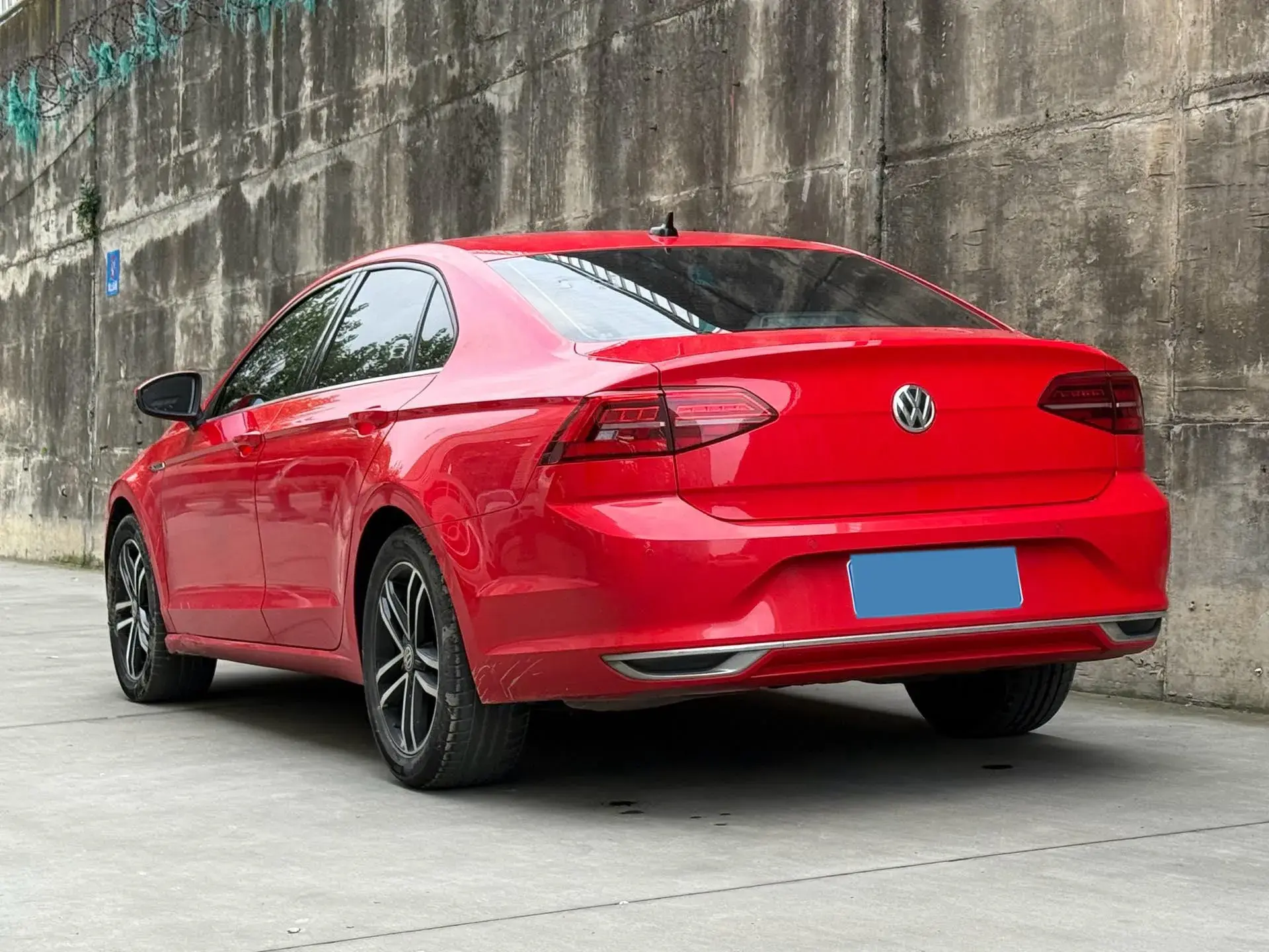 2019 VOLKSWAGEN LAMANDO thumbnail 3