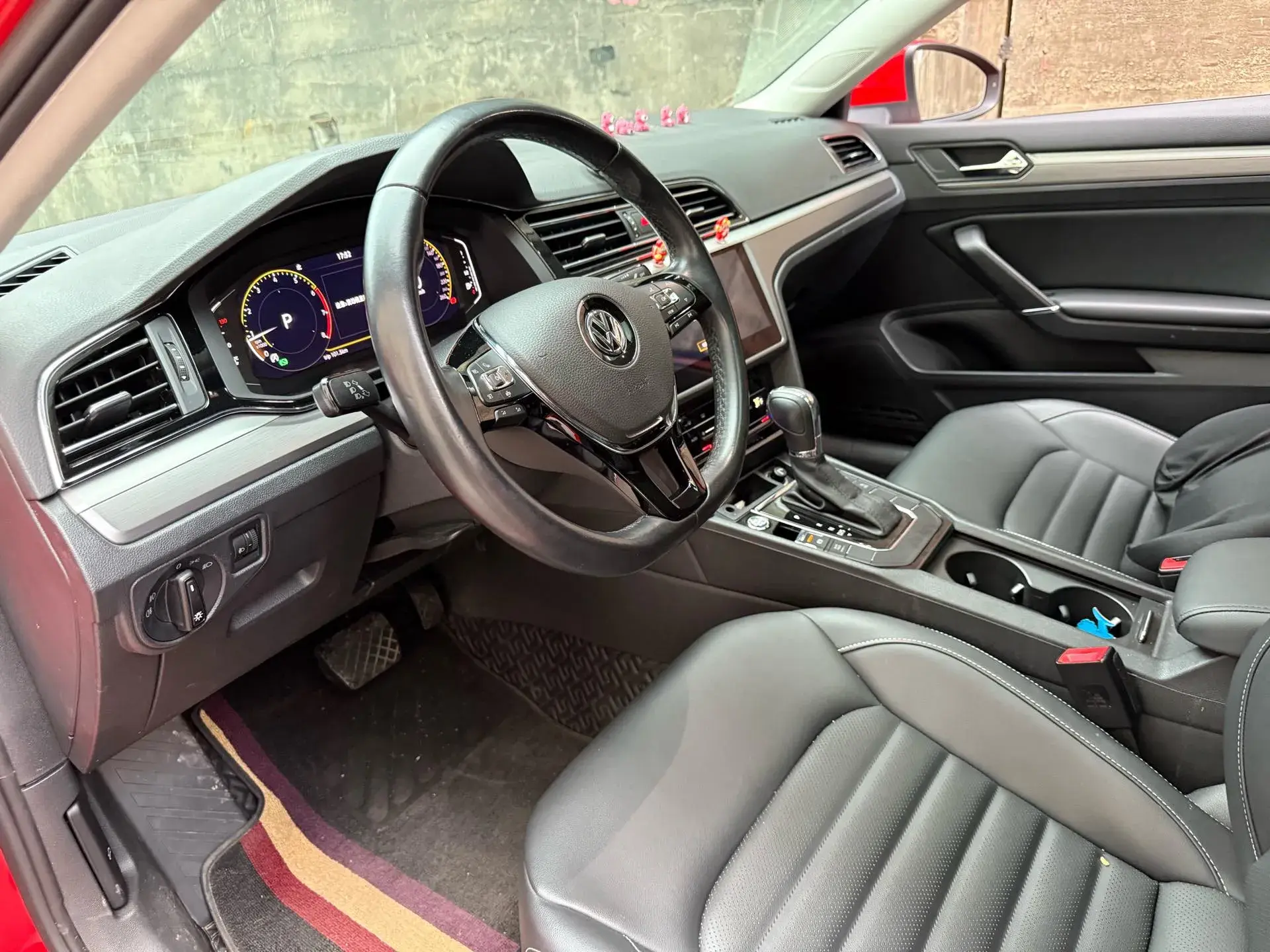 2019 VOLKSWAGEN LAMANDO thumbnail 4