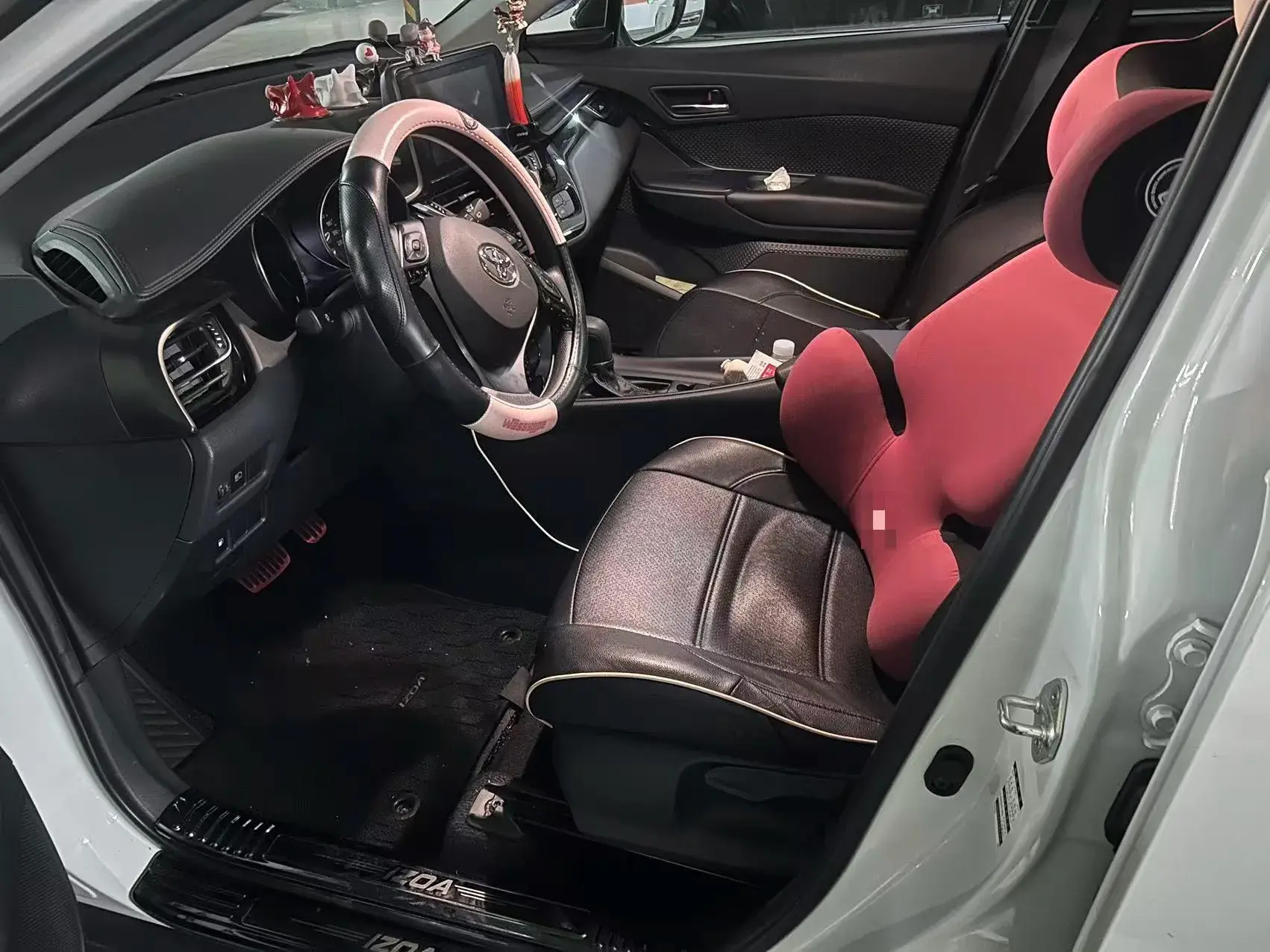 2022 TOYOTA IZOA thumbnail 3