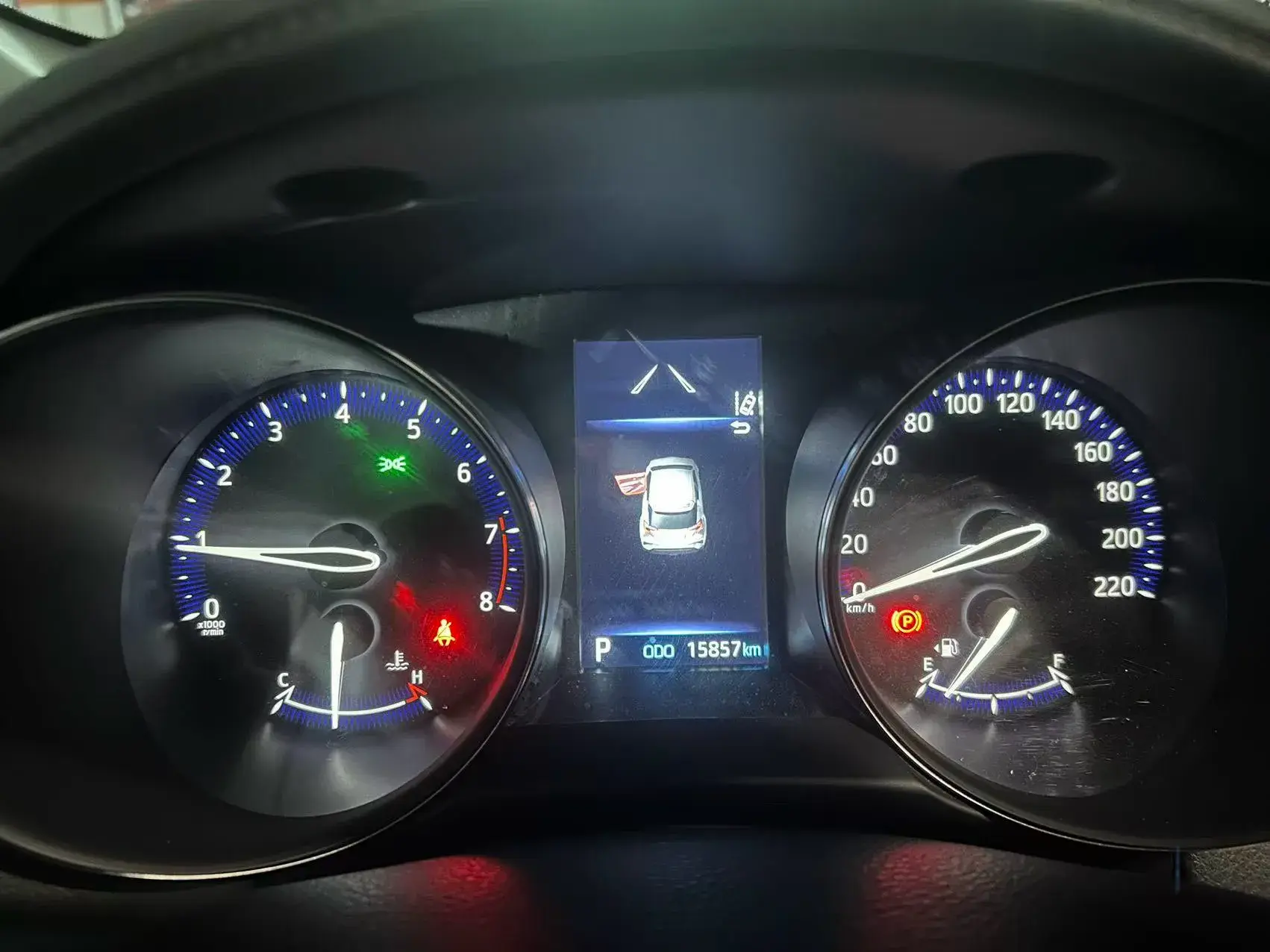 2022 TOYOTA IZOA thumbnail 2