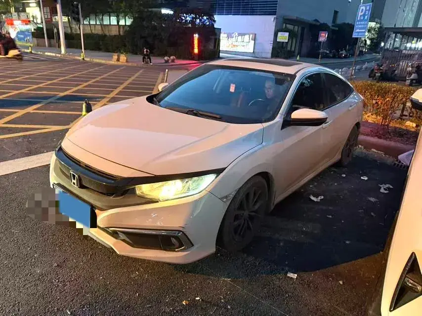 2019 Honda Civic 1.5T 177HP L4 CVT