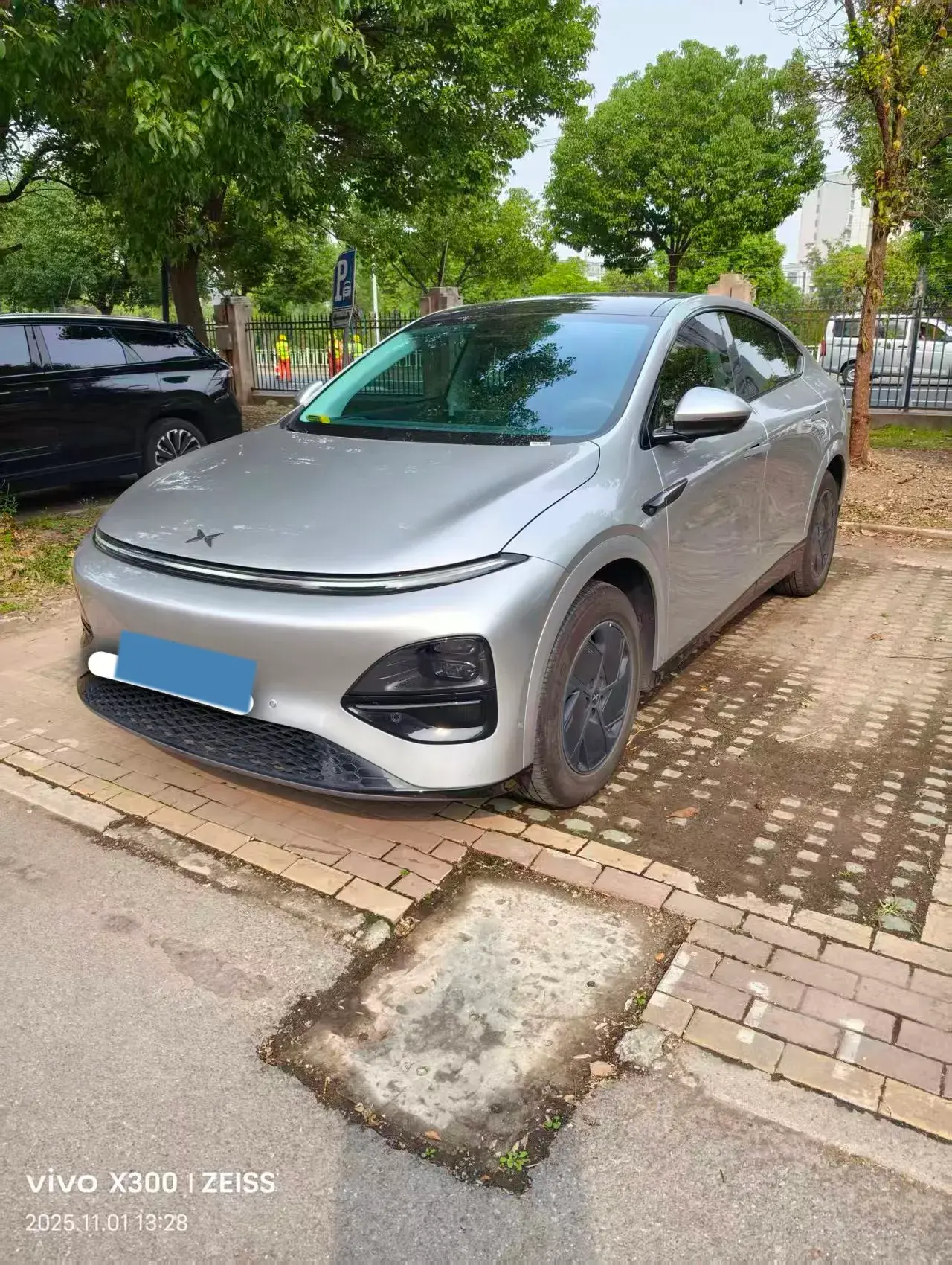 2025 XPENG G6 view 1