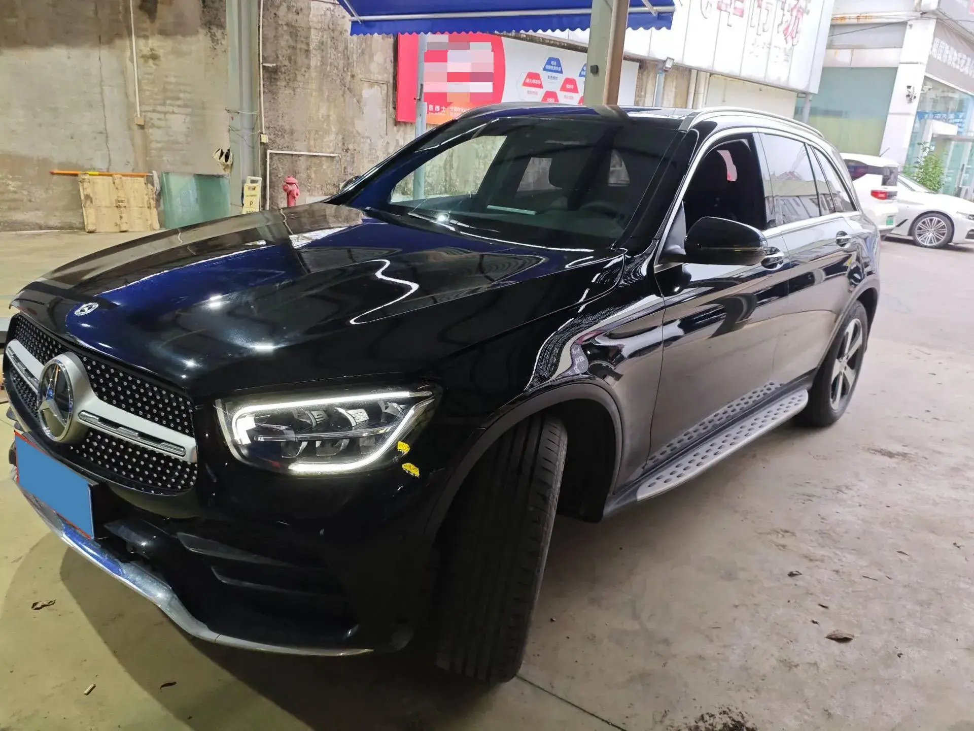 2022 MERCEDES-BENZ GLC view 1