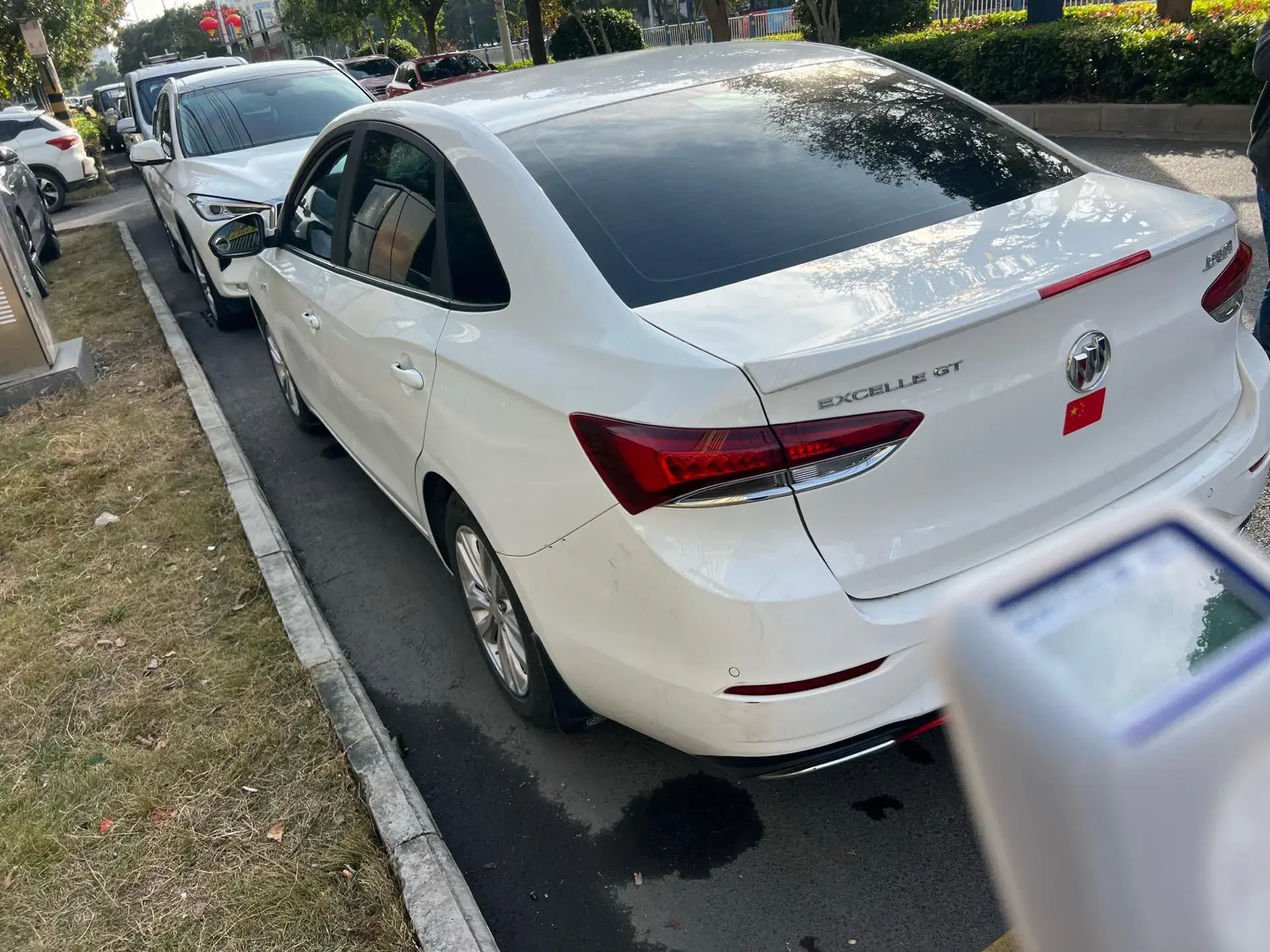 2021 BUICK EXCELLE thumbnail 3