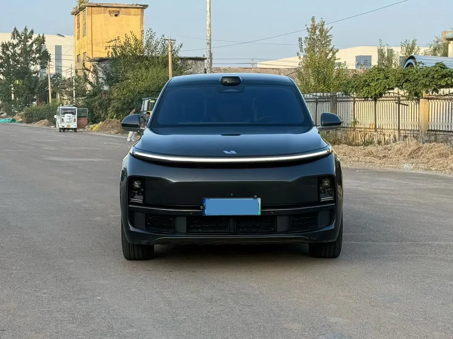 2022 LI L9 thumbnail 3