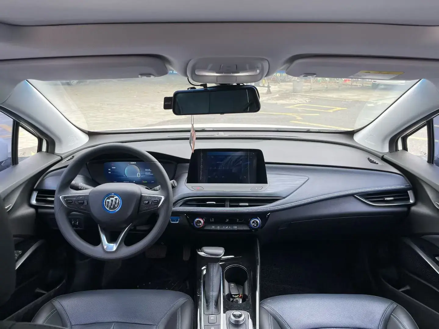 2024 BUICK VELITE thumbnail 3