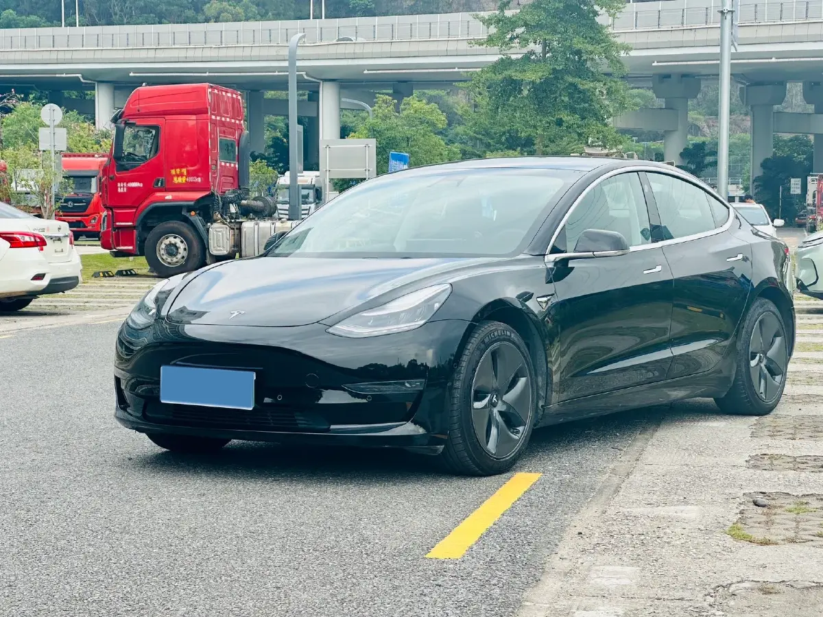 2019 Tesla Model 3 BEV 81KWH