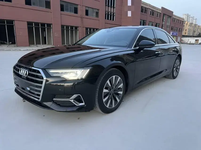 2024 Audi A6L 2.0T 245HP L4 7DCT