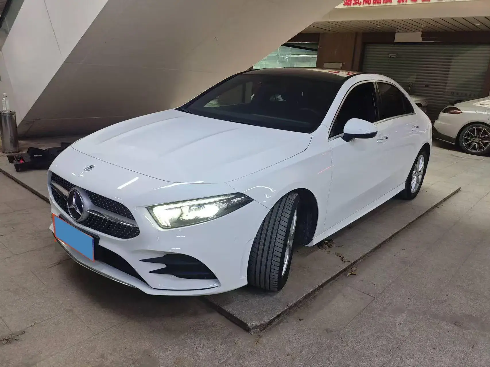 2021 MERCEDES-BENZ A view 1