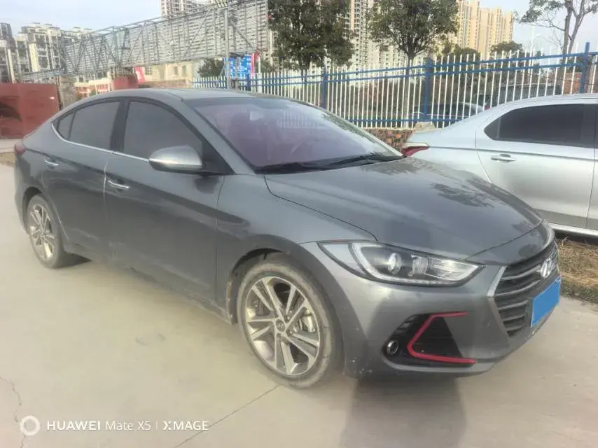2016 HYUNDAI ELANTRA thumbnail 2