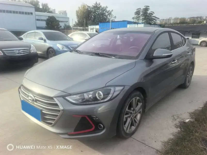 2016 HYUNDAI ELANTRA view 1