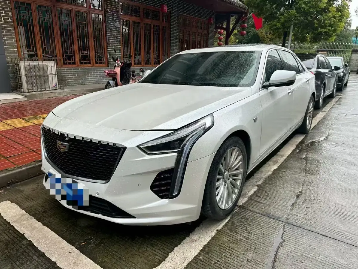 2020 Cadillac CT6 2.0T 241HP L4 10AT