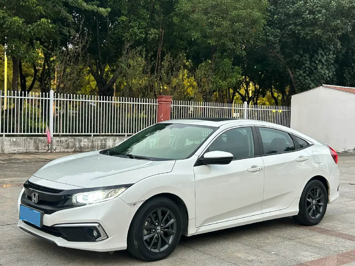 2019 Honda Civic 1.5T 177HP L4 CVT 2019 Honda Civic 1.5T 177HP L4 CVT