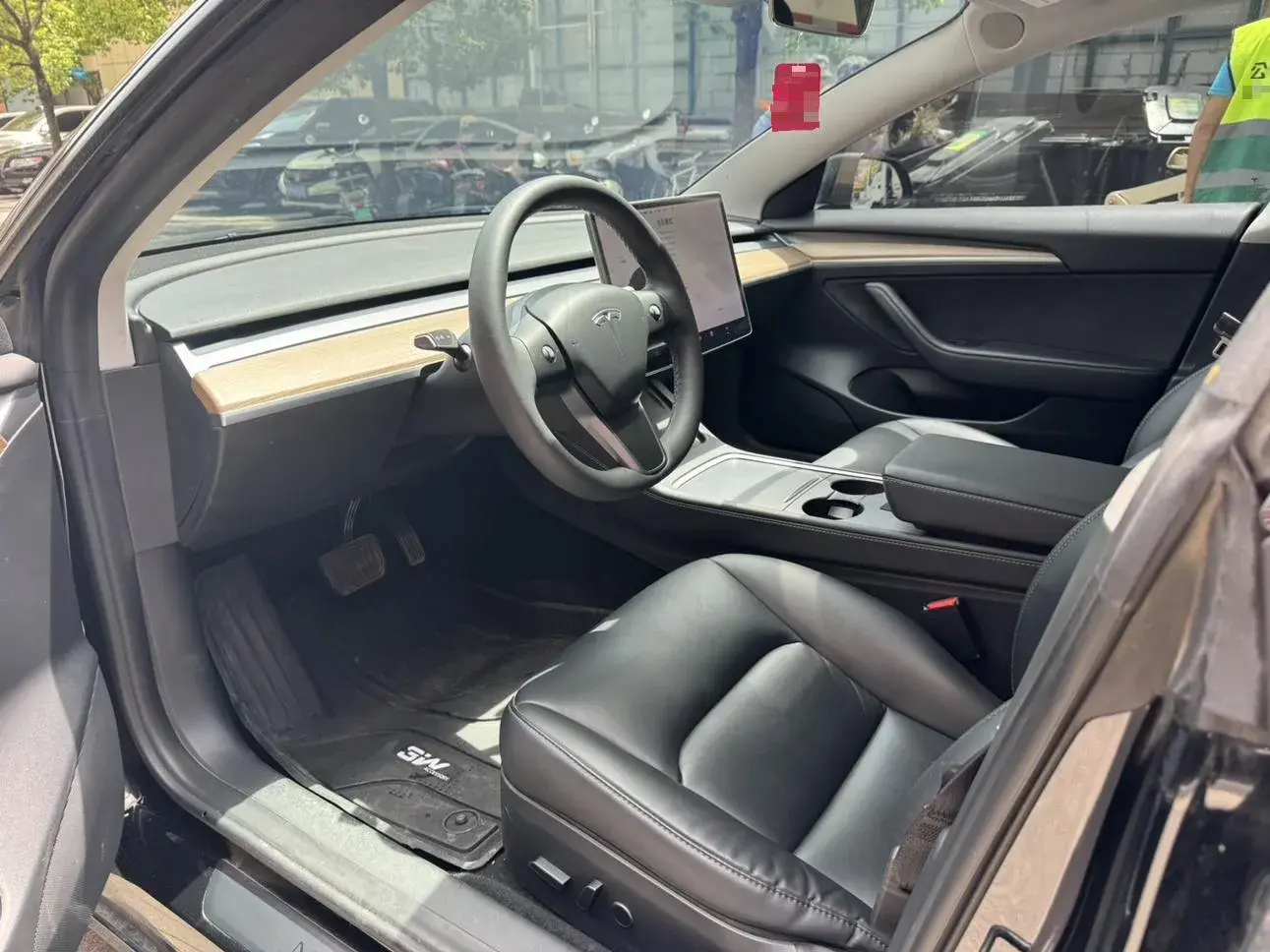 2021 TESLA MODEL thumbnail 4