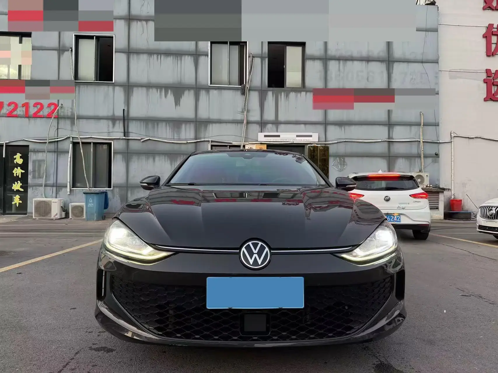 2022 VOLKSWAGEN LAMANDO view 1