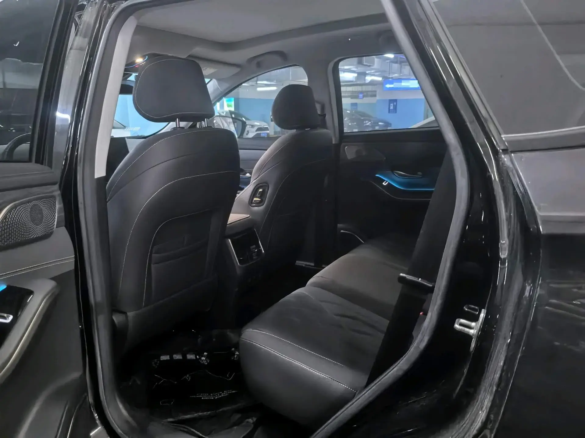 2023 JETOUR X70 thumbnail 4