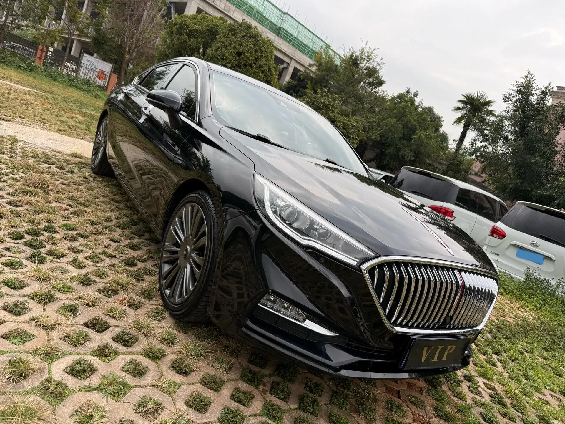2020 HONGQI H5 thumbnail 3