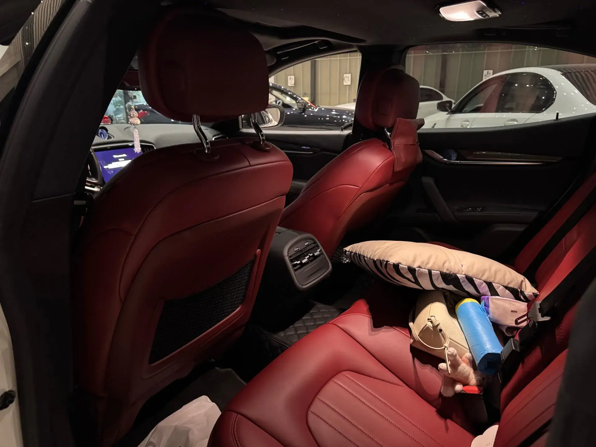 2022 MASERATI GHIBLI thumbnail 4