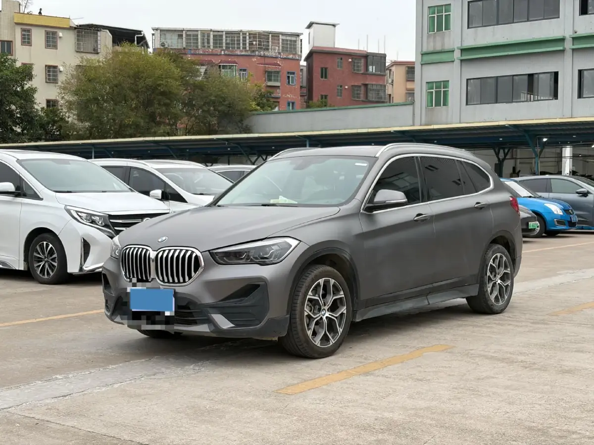 2021 BMW X1 2.0T 192HP L4 7DCT