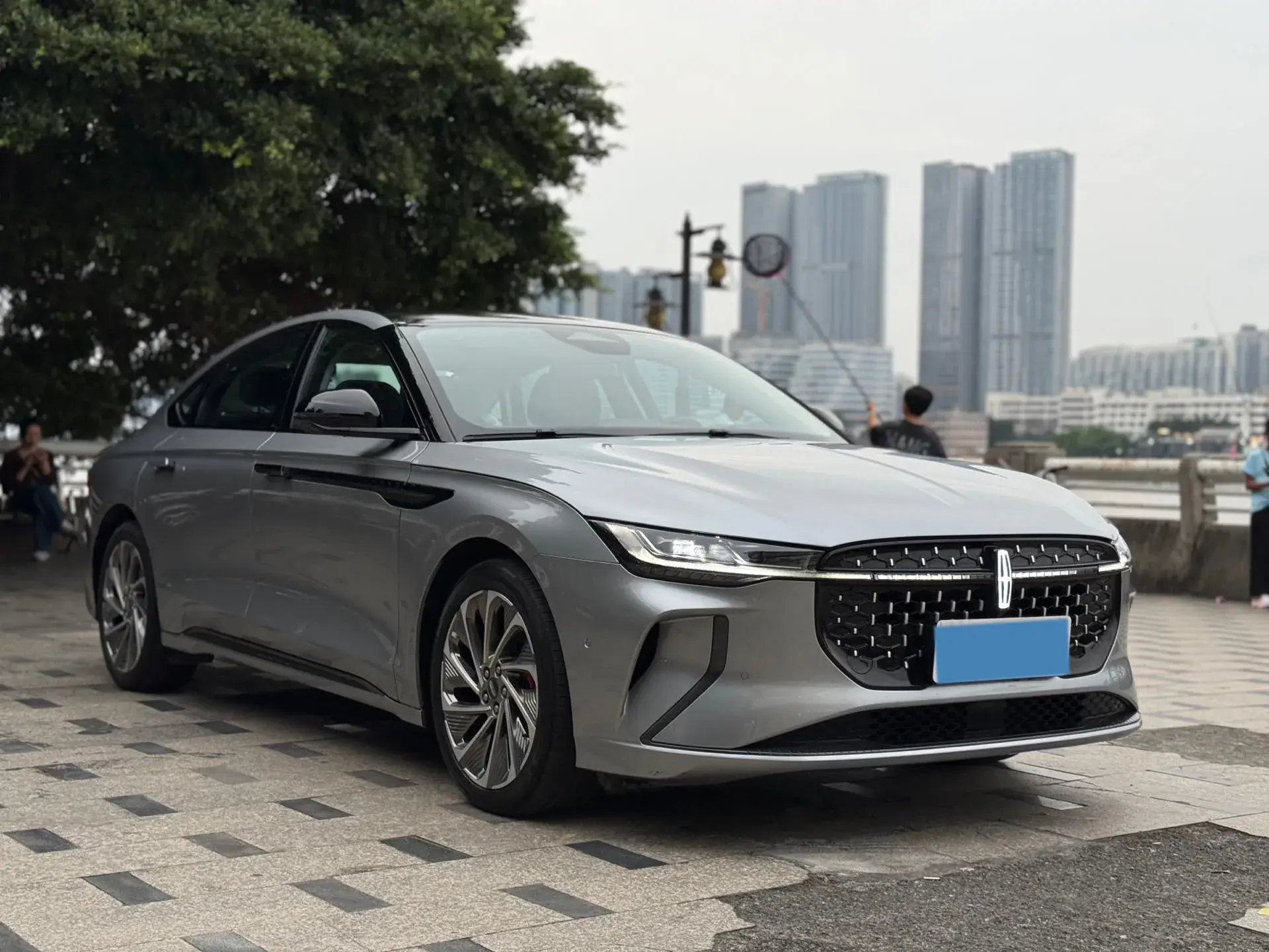 2024 LINCOLN Z thumbnail 3