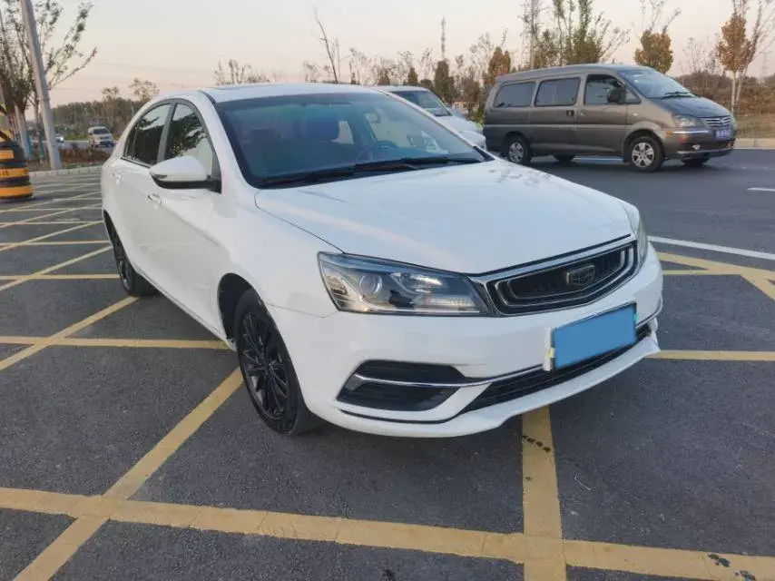2018 GEELY EMGRAND thumbnail 3
