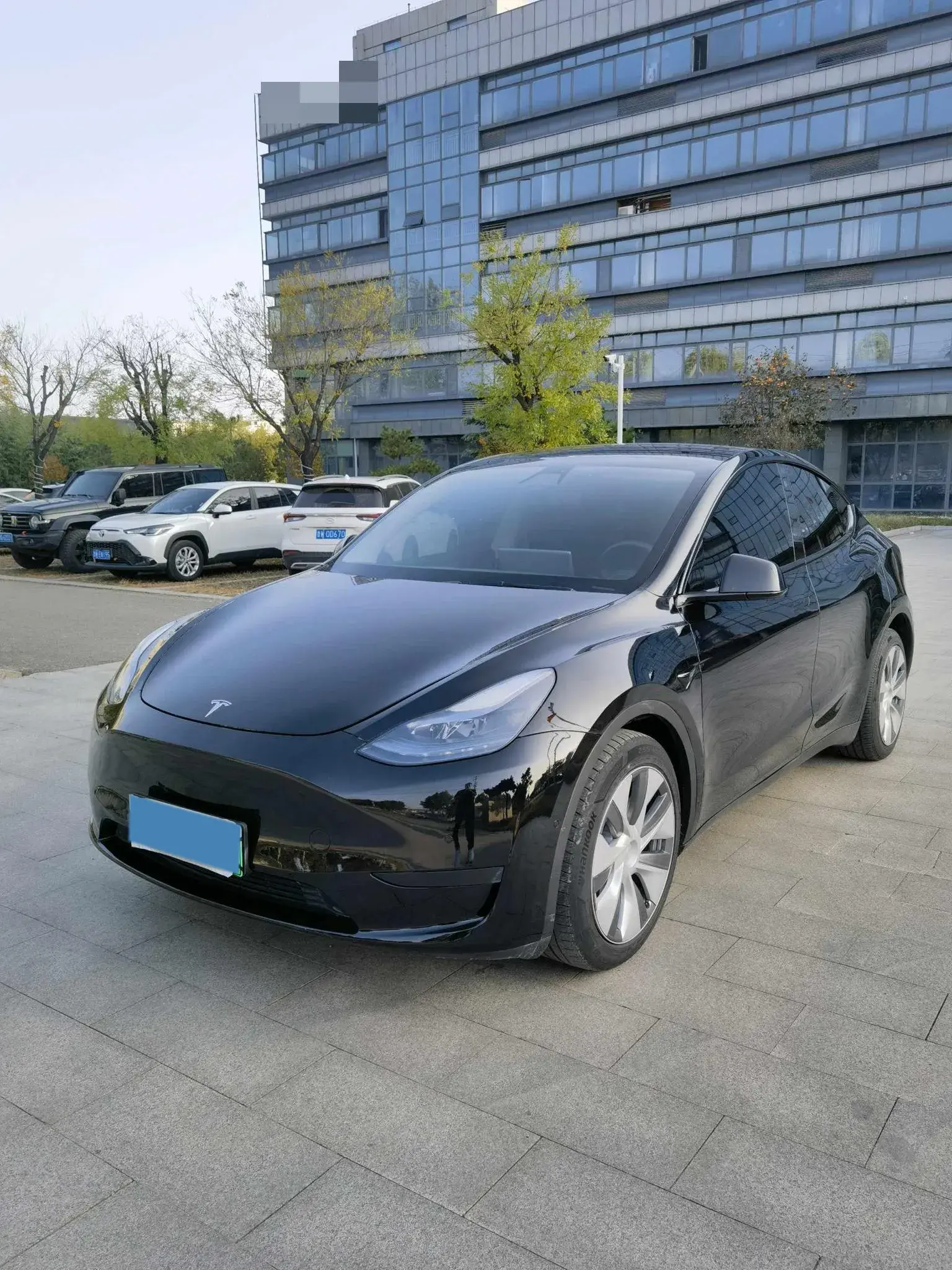 2022 TESLA MODEL view 1