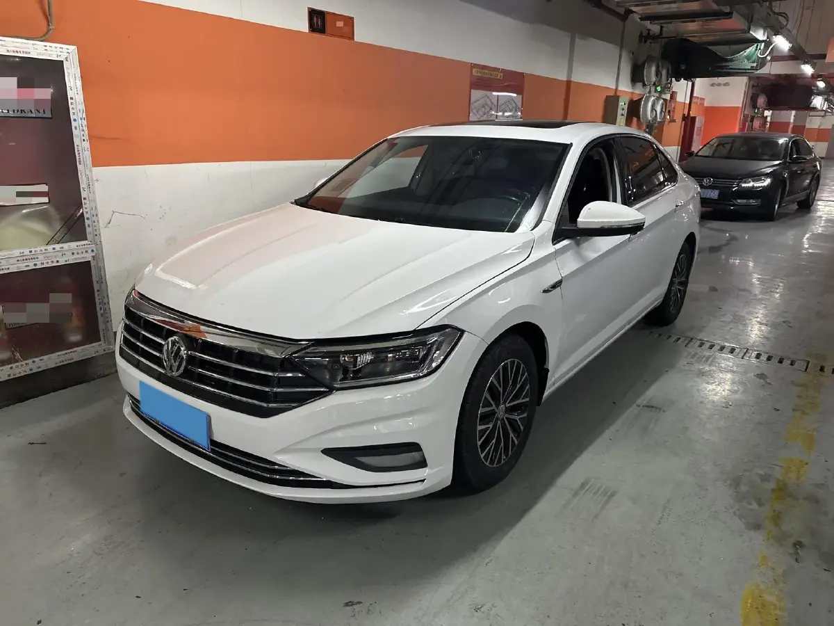 2020 Volkswagen Sagitar 1.4T 150HP L4 7DCT