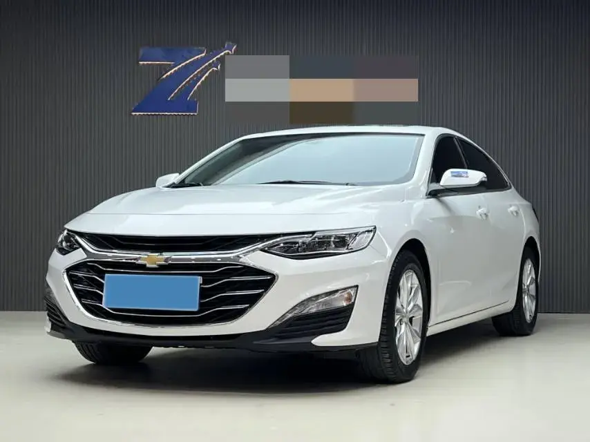 2022 CHEVROLET MALIBU view 1