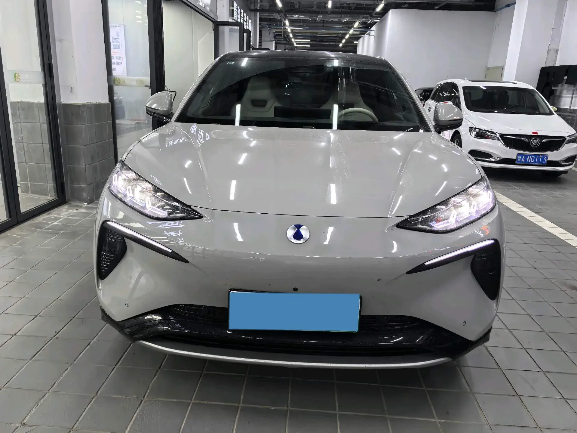 2024 DENZA N7 thumbnail 2