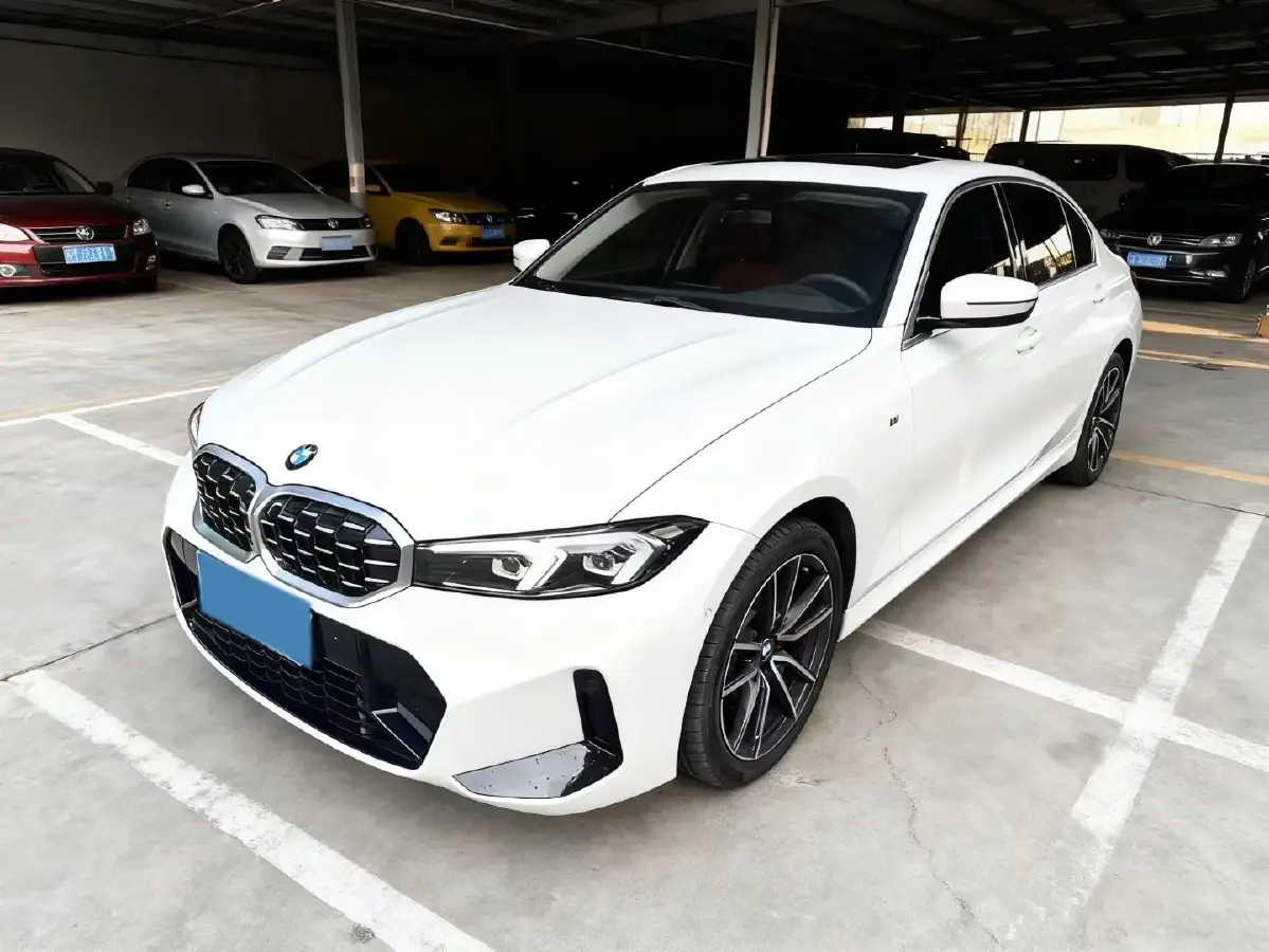 2023 BMW 3 Series 2.0T 184HP L4 8AT