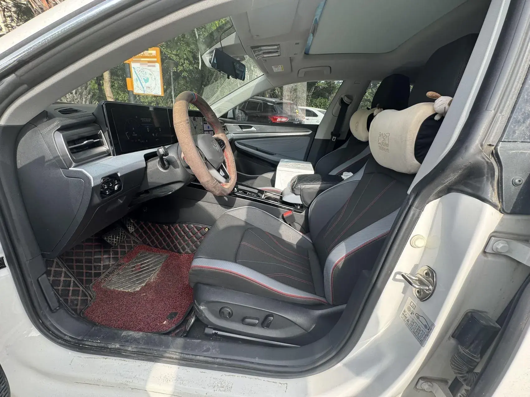 2022 VOLKSWAGEN LAMANDO thumbnail 4