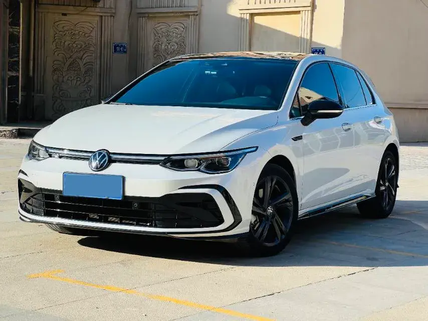 2023 Volkswagen Golf 1.4T 150HP L4 7DCT