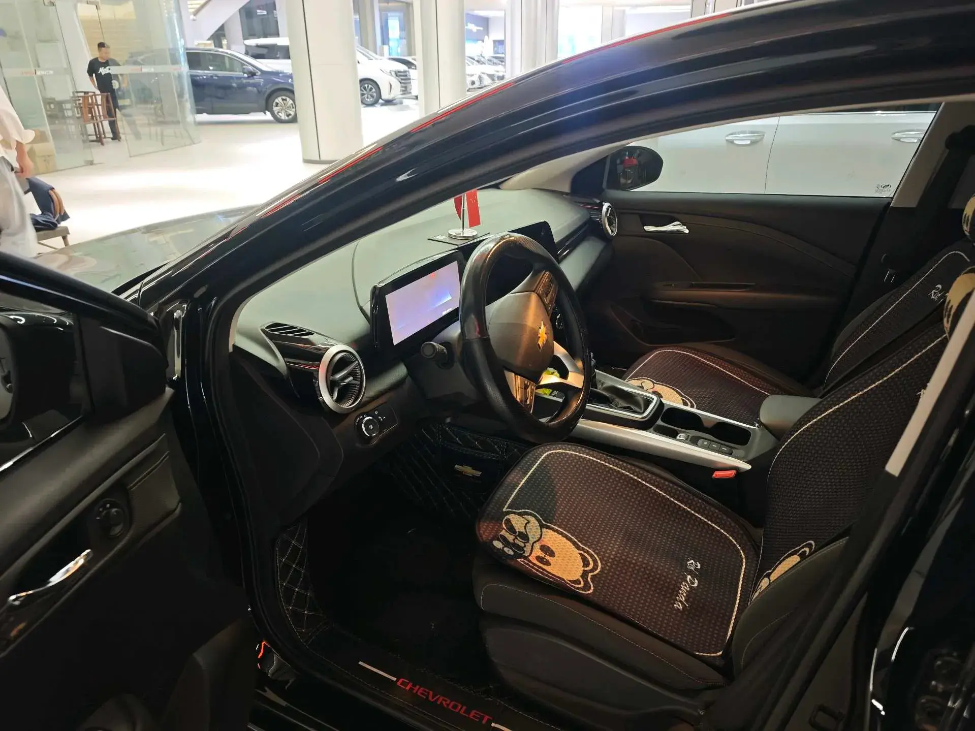 2023 CHEVROLET MONZA thumbnail 2