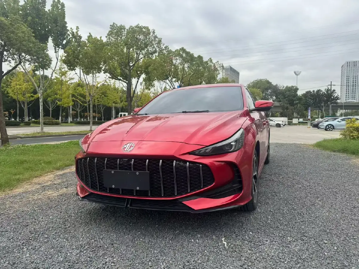 2025 MG 5 1.5T 181HP L4 7DCT