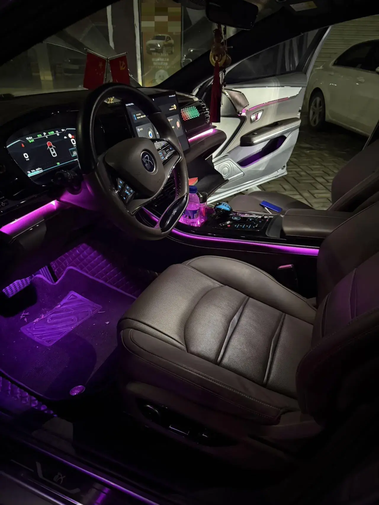 2021 BYD HAN thumbnail 4