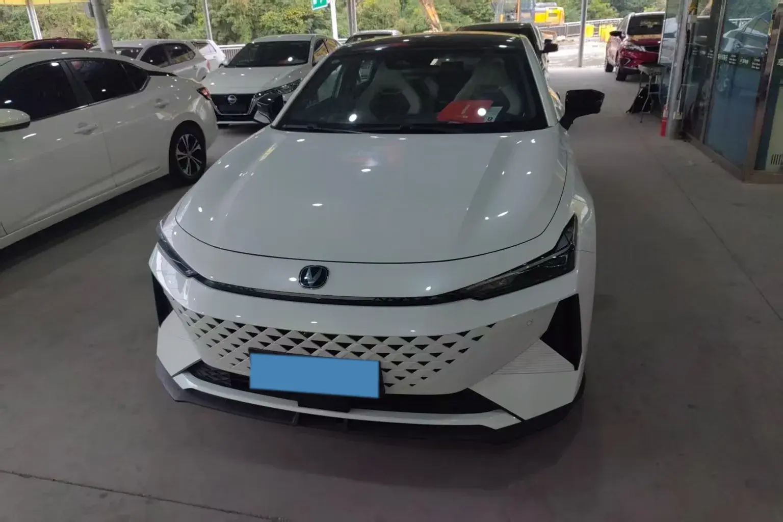 2024 CHANGAN UNI-V thumbnail 3