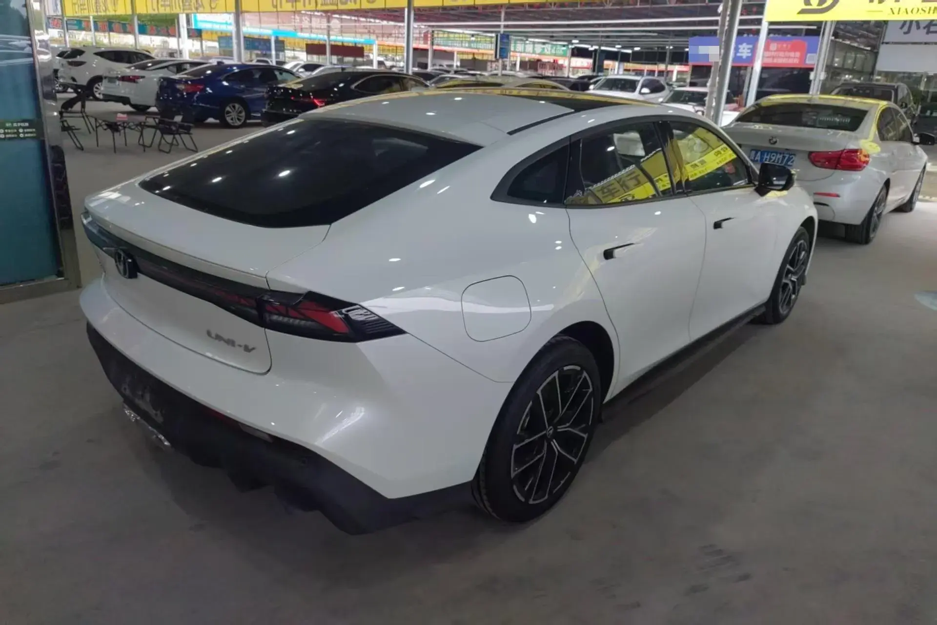 2024 CHANGAN UNI-V thumbnail 2