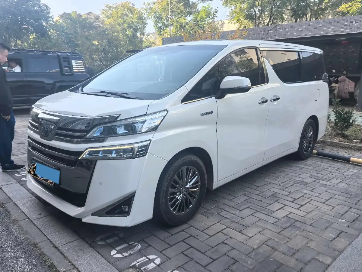 2021 Toyota Vellfire 2.5L 117HP L4 E-CVT Hybrid