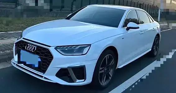 2023 Audi A4L 2.0T 190HP L4 7DCT