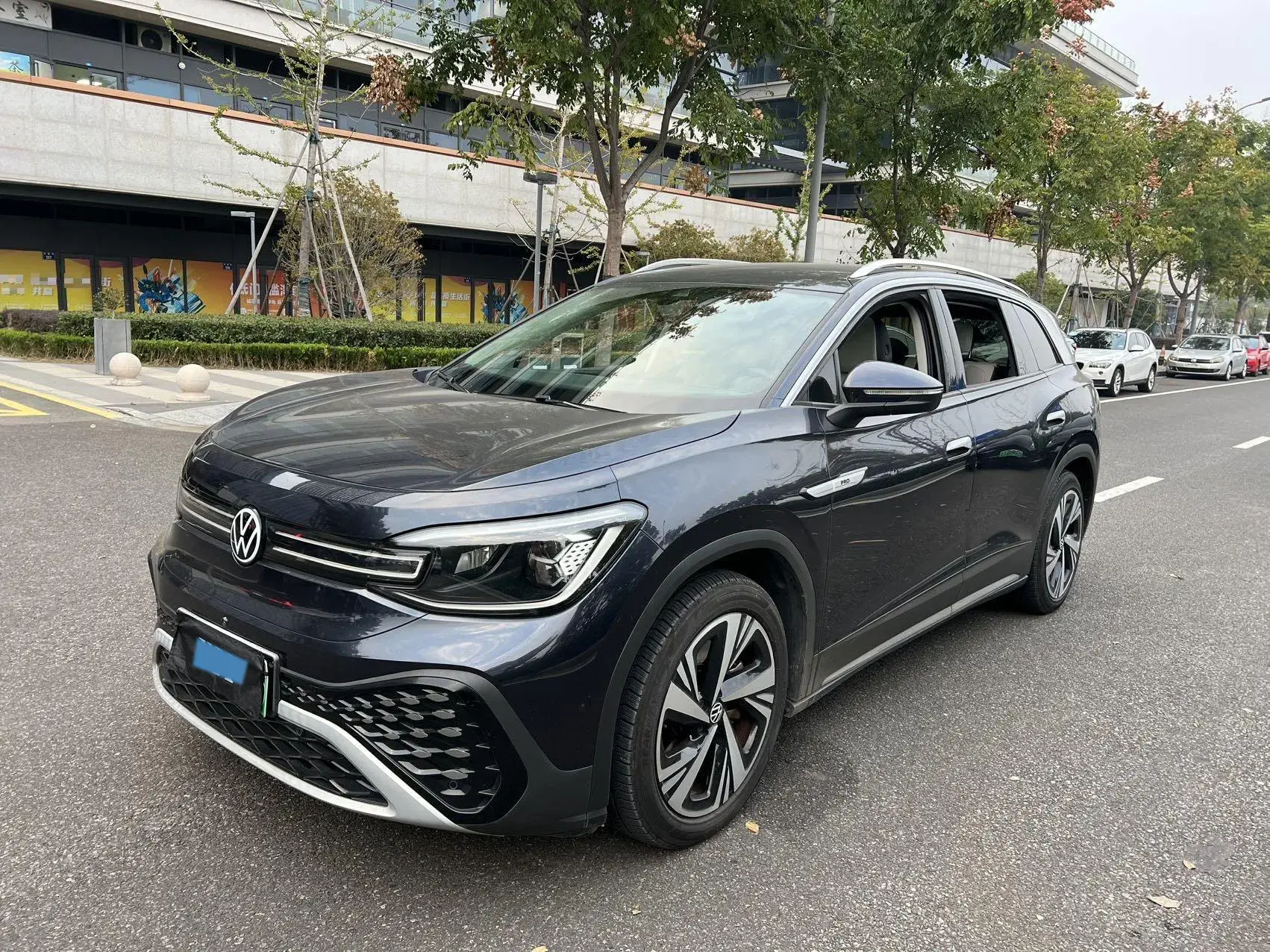 2021 VOLKSWAGEN ID.6 view 1