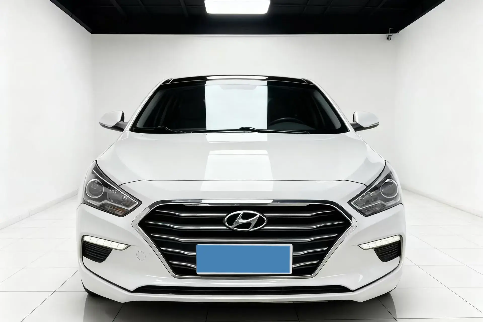 2019 HYUNDAI MISTRA thumbnail 2
