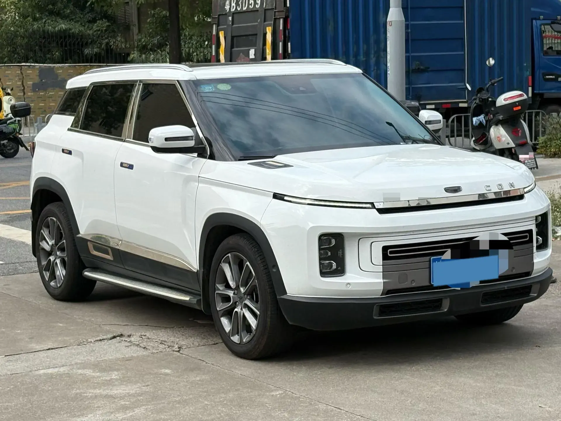 2020 GEELY ICON thumbnail 2